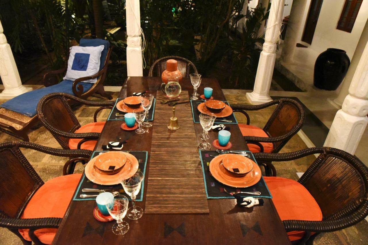 Orchard House 3*